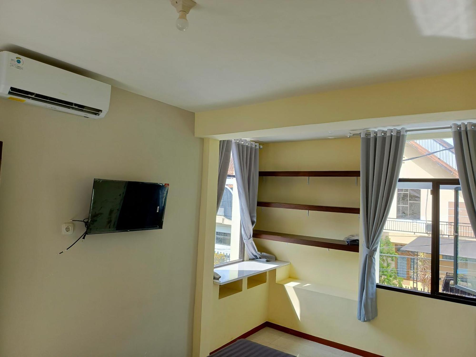 Bebek Kuning Residence Blimbing  Luaran gambar